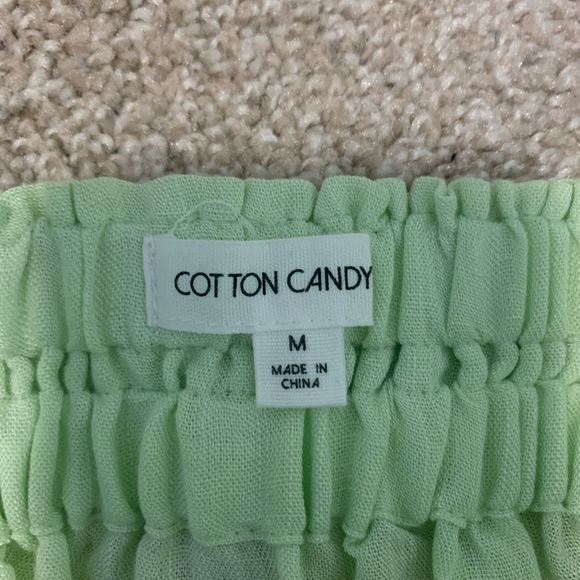 Green summer top from a small local boutique! - Picture 2 of 2